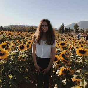 Meet your Posher, Carly